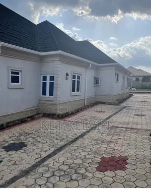 5bdrm Duplex in Topklass Biz Hub, Akure for sale