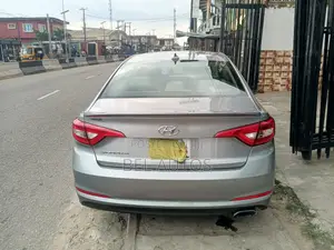 Hyundai Sonata SE 2017 Gray
