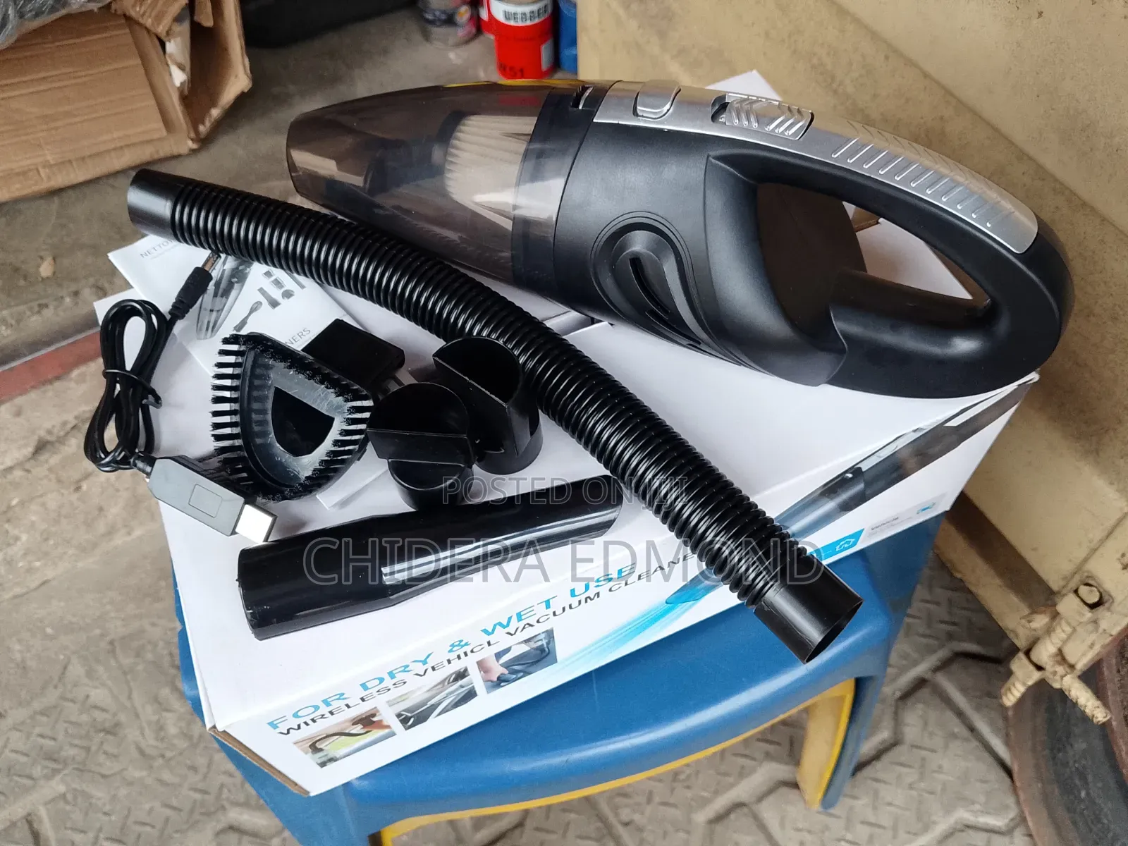 Rechargeable Vacuum Cleaner