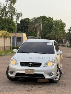 Toyota Matrix 2005 Silver