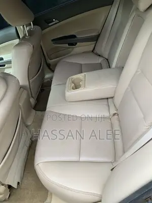 Honda Accord 2008 Gold