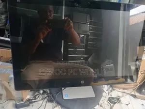 Desktop Computer HP AiO 27 8GB Intel Core i5 HDD 500GB