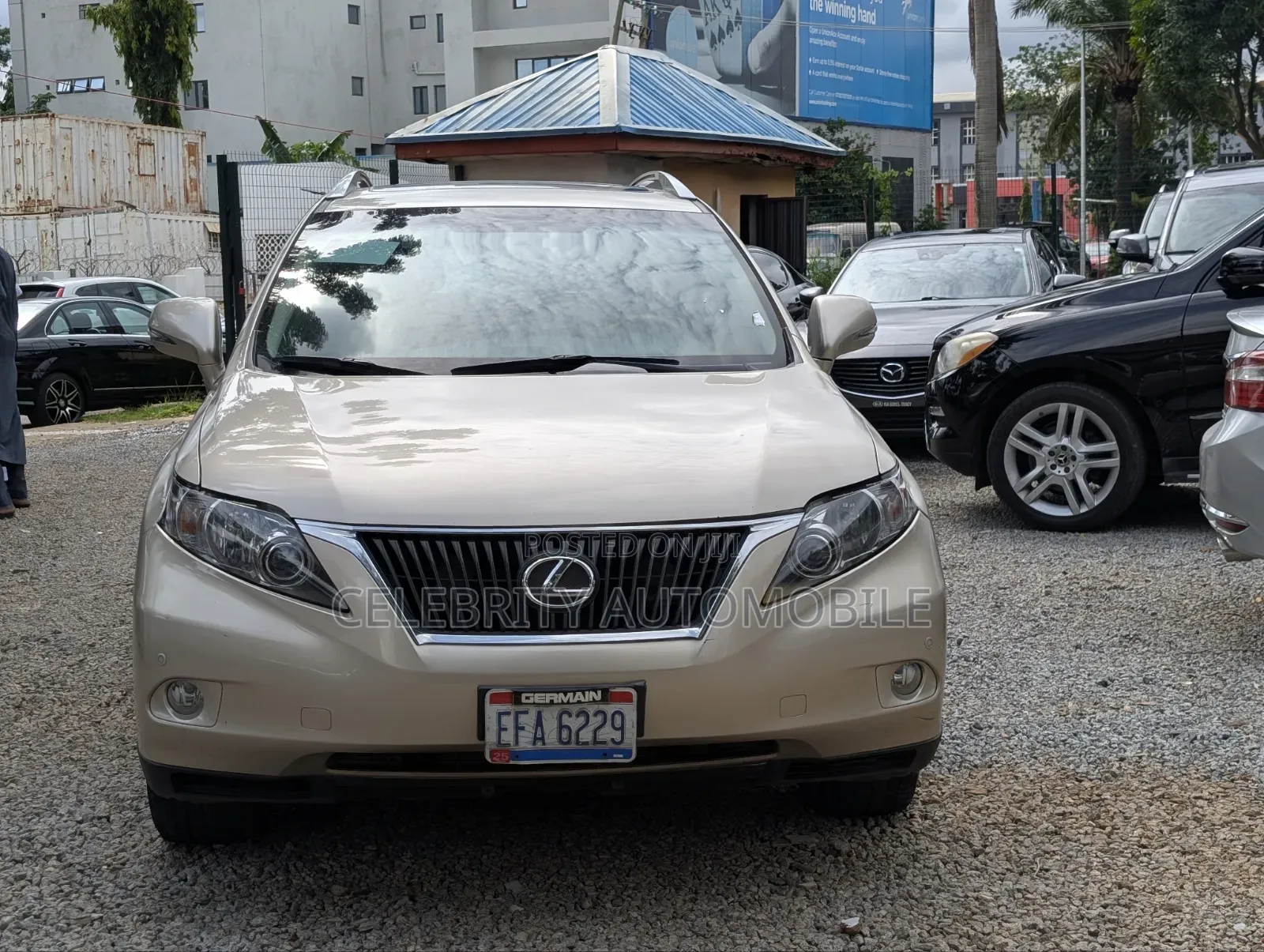 Lexus RX 2011 Gold