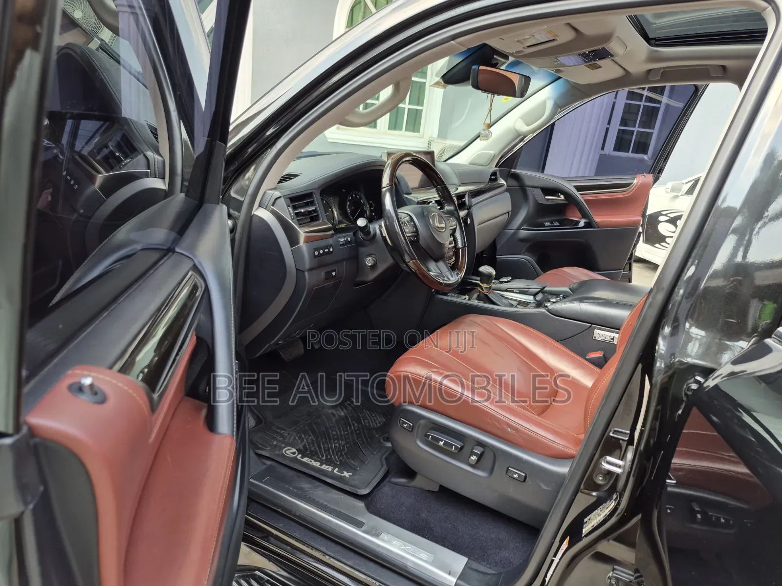 Lexus LX 2017 Black
