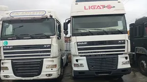 Clean Foreign-Used DAF XF 105 Tractor Unit / Heavy-Duty Trailer Head