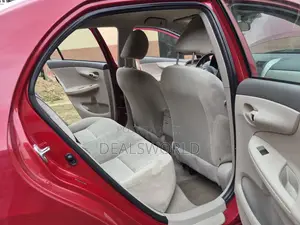 Toyota Corolla 2009 Red