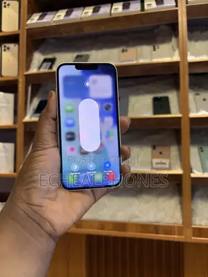 Apple iPhone 13 128 GB White