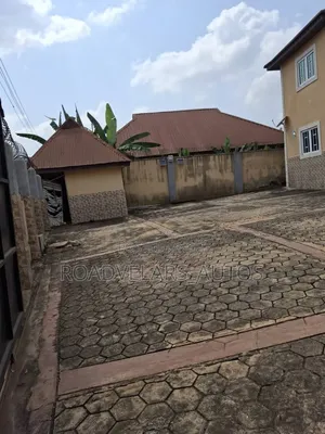 Furnished 4bdrm Bungalow in Laro Timehin Estate, Osogbo for sale