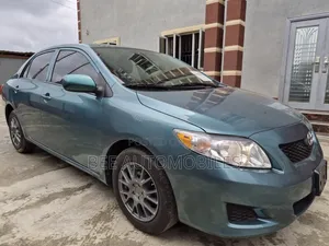 Toyota Corolla 2010 Green