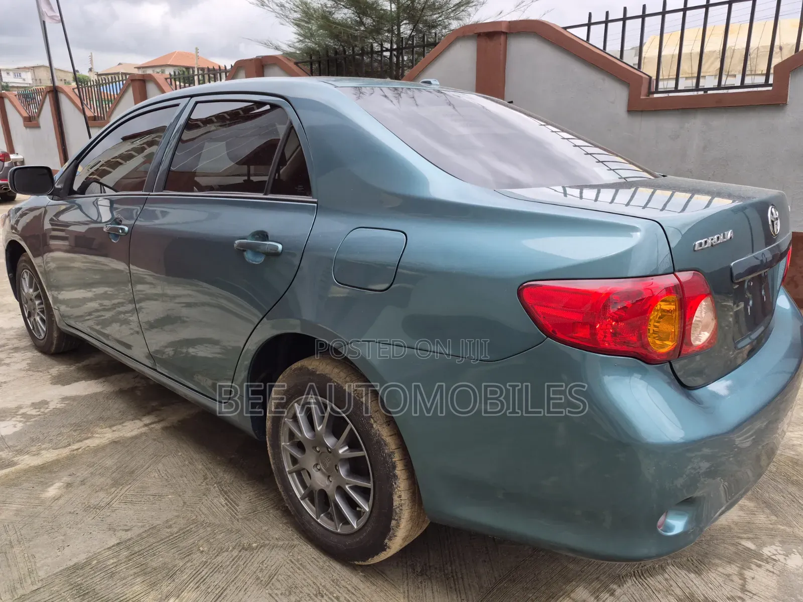 Toyota Corolla 2010 Green