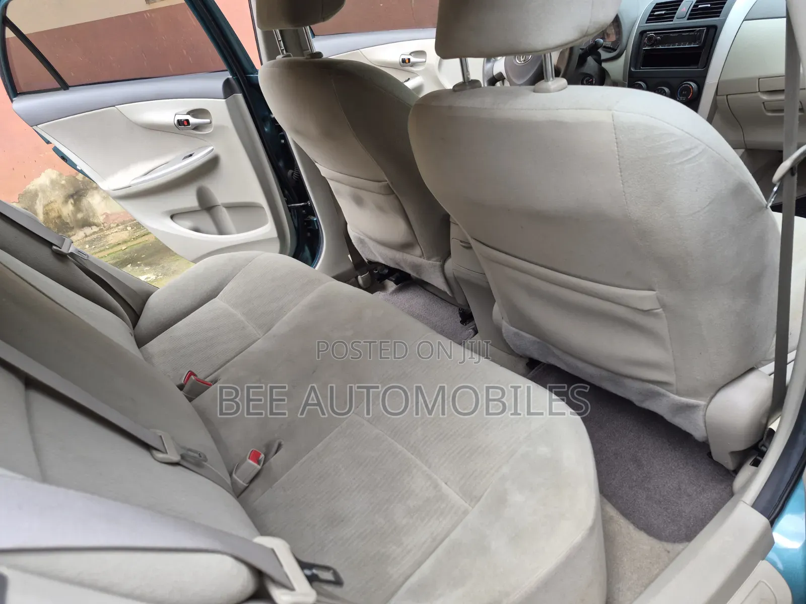Toyota Corolla 2010 Green