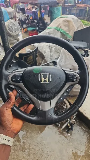 Steering Airbag With Wheel