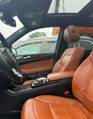 Mercedes-Benz GLE-Class 2018 Gray