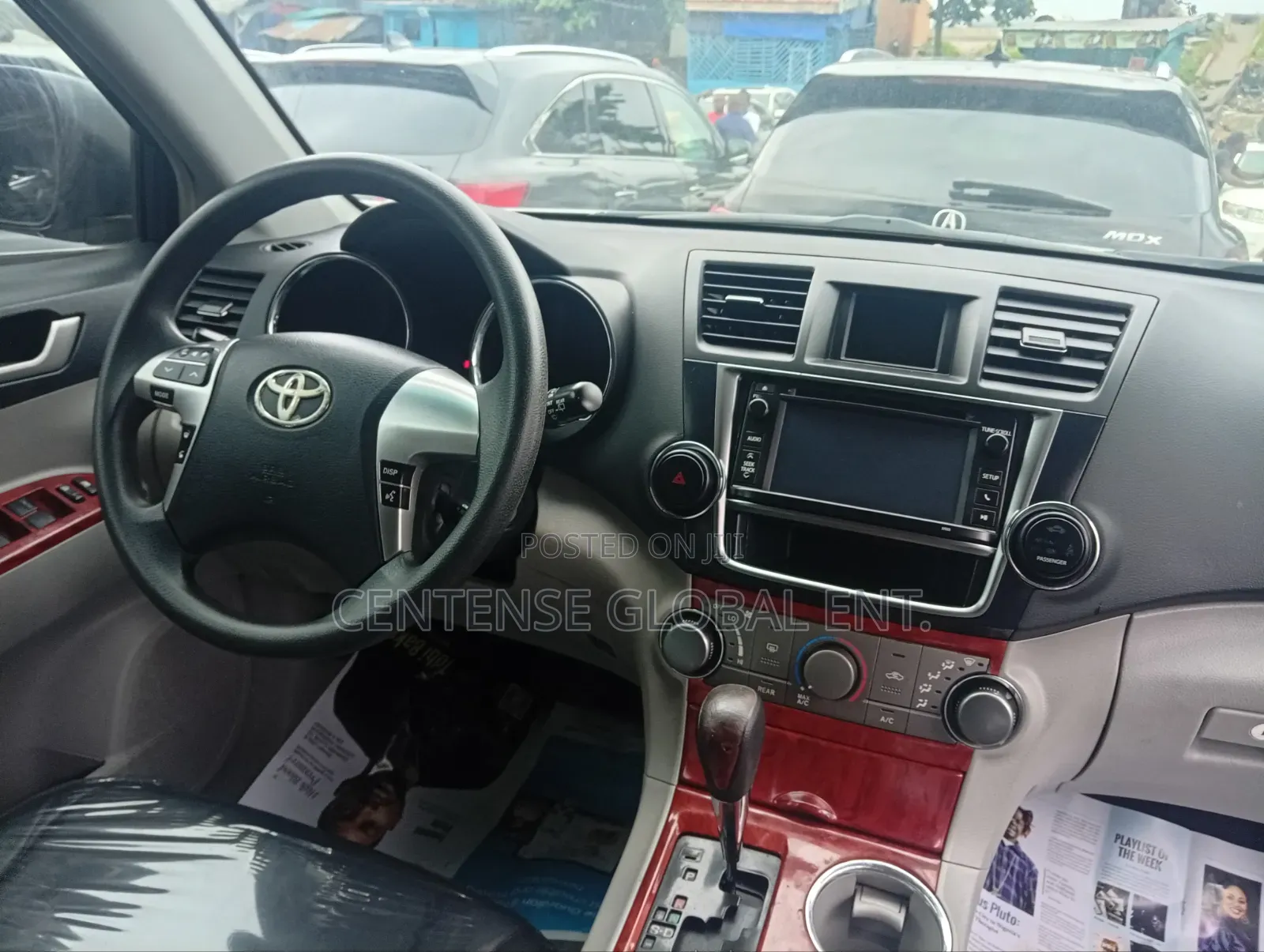 Toyota Highlander 2012 Silver