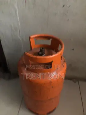 12.5kg for Sale at Rumuokuta Axis.