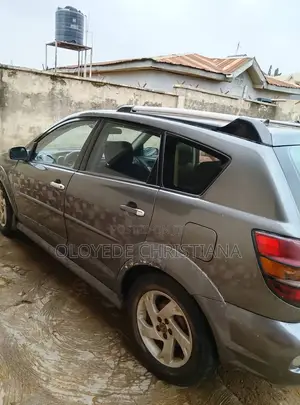 Pontiac Vibe AWD 2006