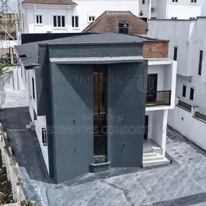 4bdrm Duplex in Alalubosa Gra for sale