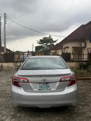 Toyota Camry 2013 Silver