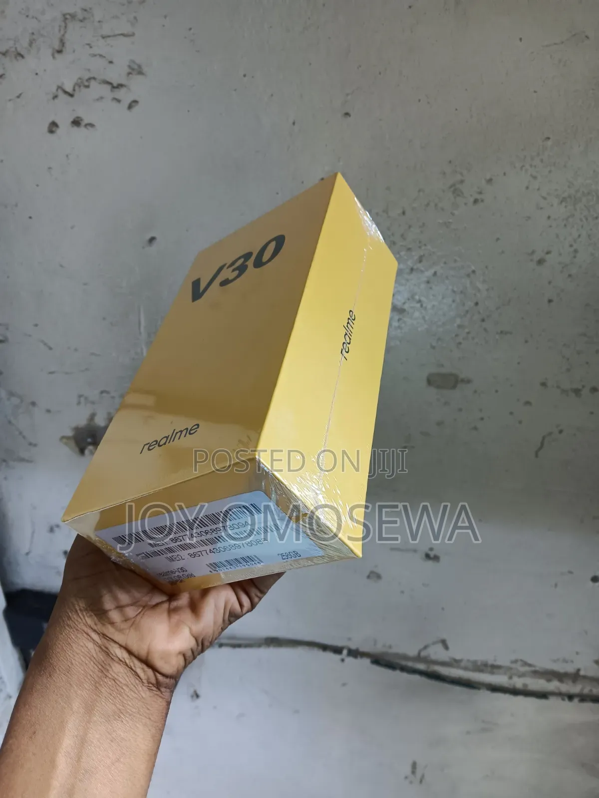 New Realme V30 128 GB