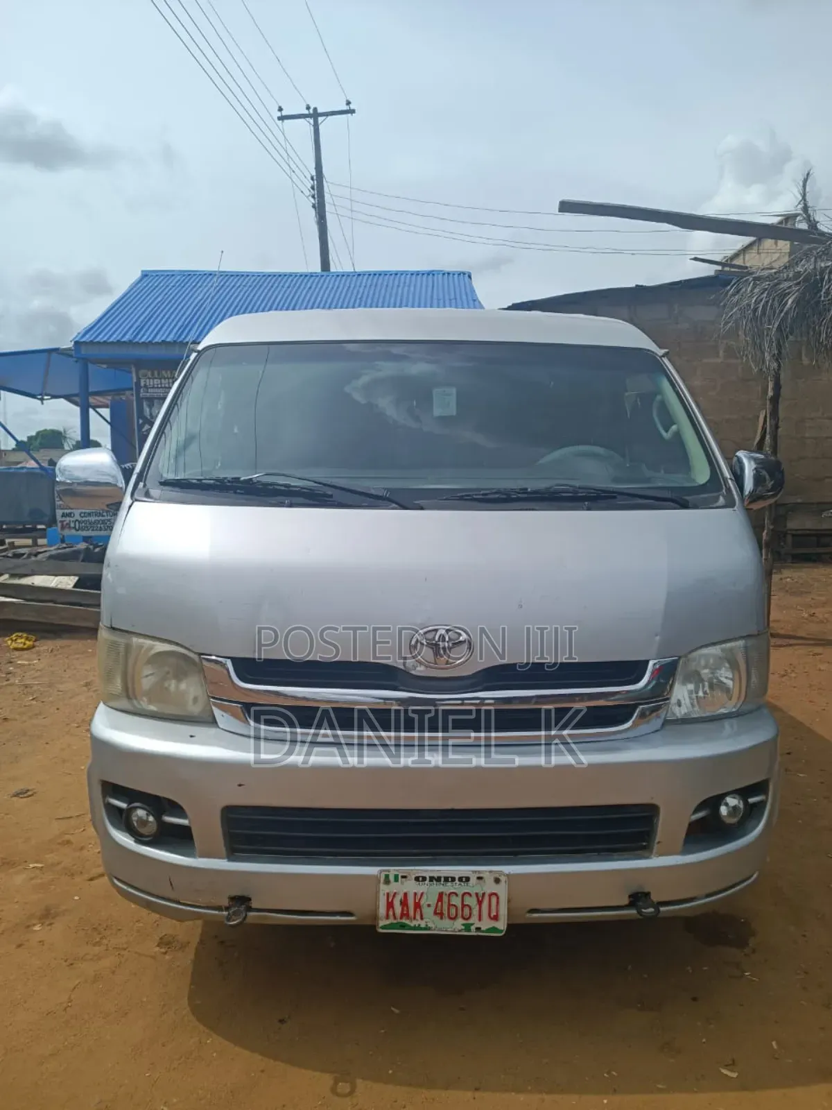 Toyota HiAce 2012 Grey