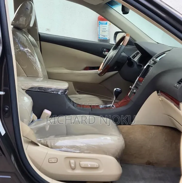 Lexus ES 350 2011 Gray