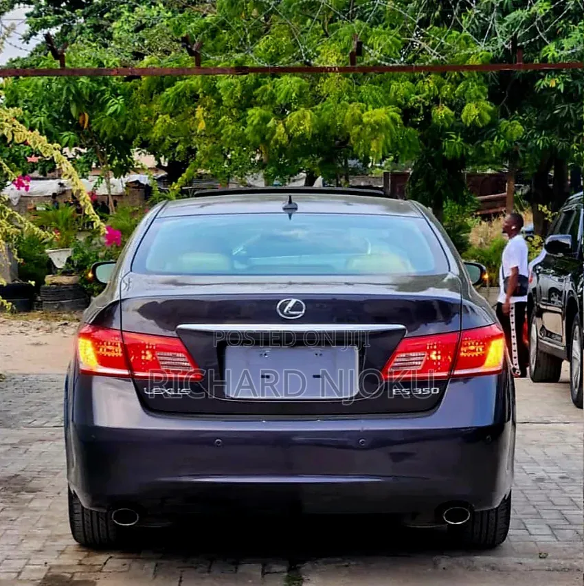 Lexus ES 350 2011 Gray