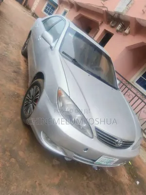 Toyota Camry 2005 Silver