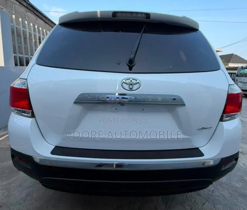 Toyota Highlander 2011 White