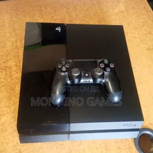 Ps4 Meshing With One Pad and Lots of Games