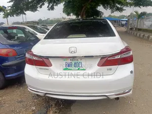 Honda Accord EX-L V-6 4dr Sedan (3.5L 6cyl 6A) 2014 White