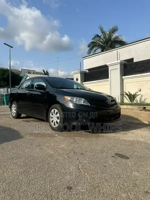 Toyota Corolla LE 4dr Sedan (1.8L 4cyl 4A) 2013 Black