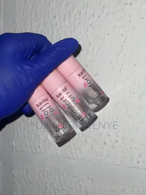 Lipgloss for Moisture