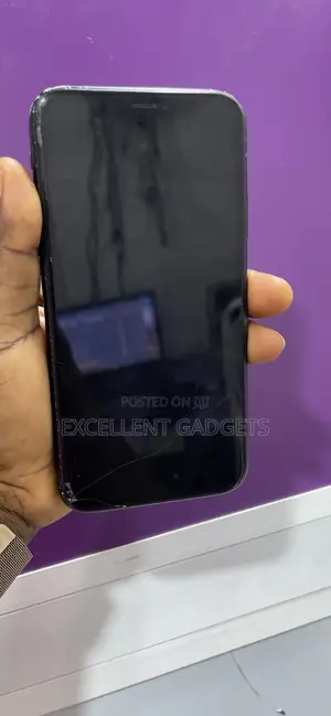 Apple iPhone XR 64 GB Black