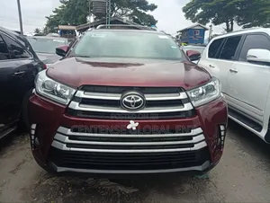 Toyota Highlander 2015 Red