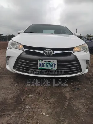 Toyota Camry 2015 White