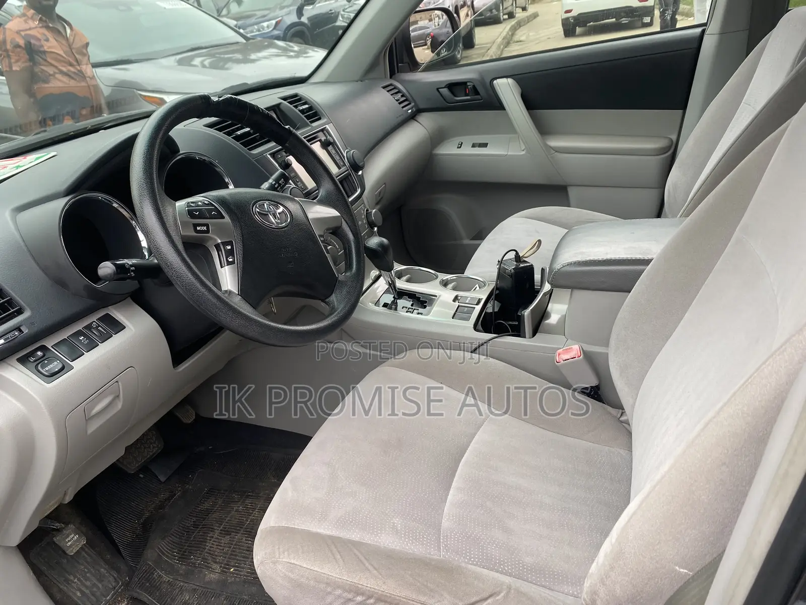 Toyota Highlander 2013 Gray