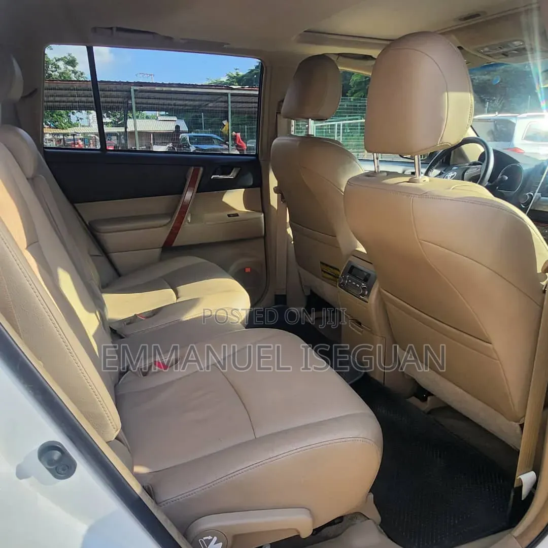 Toyota Highlander 2008 White