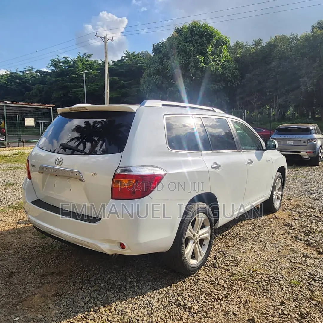 Toyota Highlander 2008 White