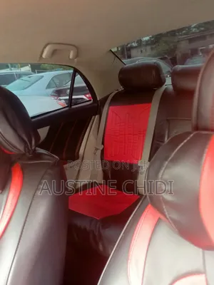Toyota Corolla L 4dr Sedan (1.8L 4cyl 5M) 2013