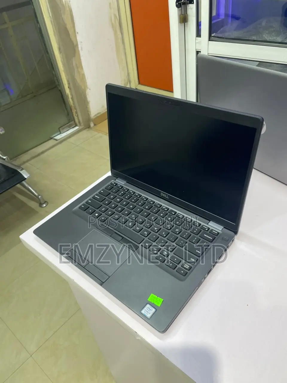 Laptop Dell Latitude 5300 8GB Intel Core i5 SSD 256GB