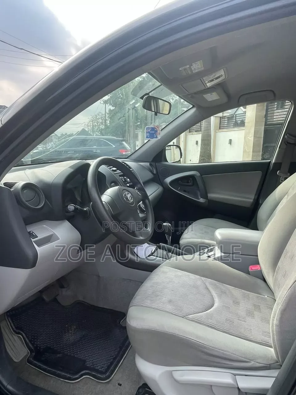 Toyota RAV4 2011 Black