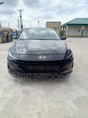 Hyundai Elantra 2023 Black
