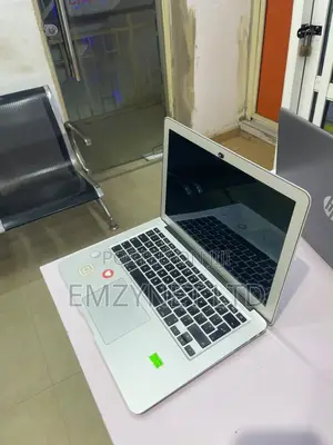 Laptop Apple MacBook Air 2015 8GB Intel Core i5 SSD 128GB