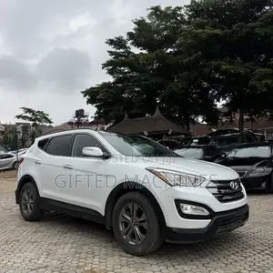 Hyundai Santa Fe Sport 2013 White