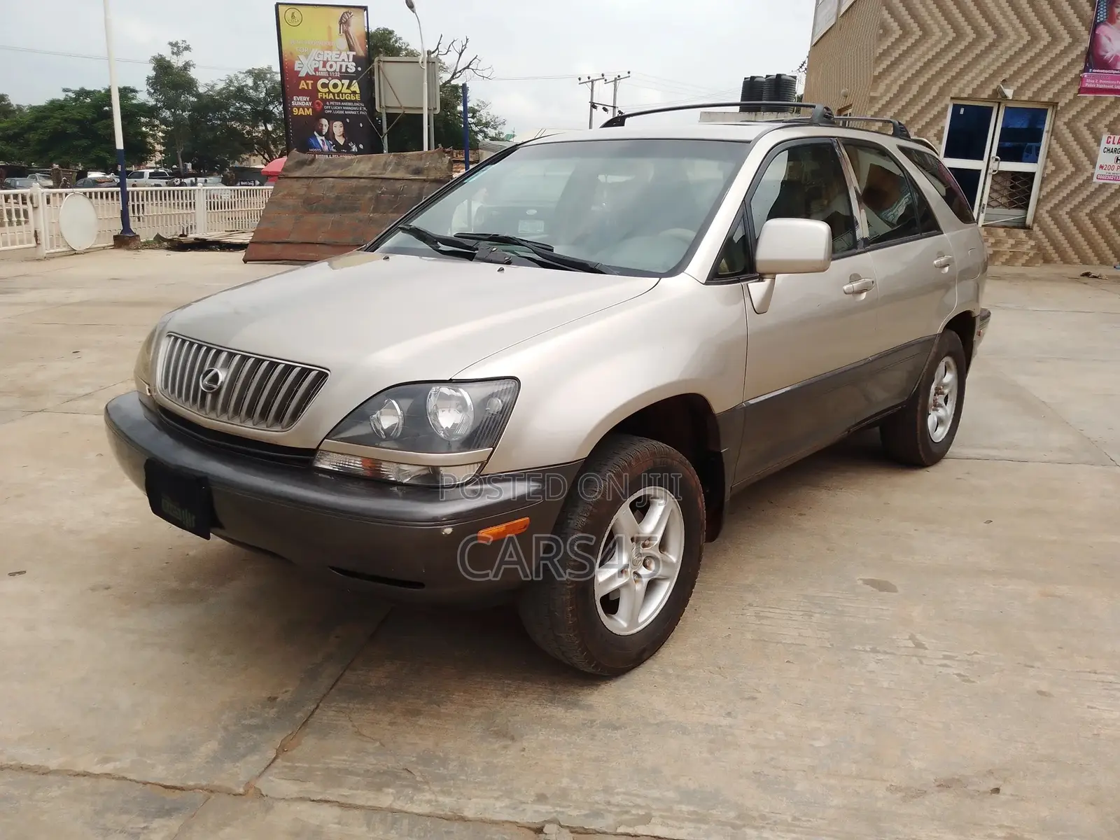Lexus RX 300 4WD 2000 Gold