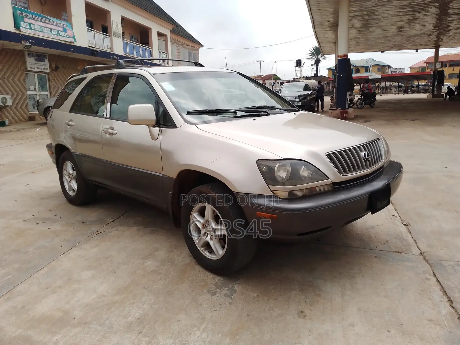 Lexus RX 300 4WD 2000 Gold