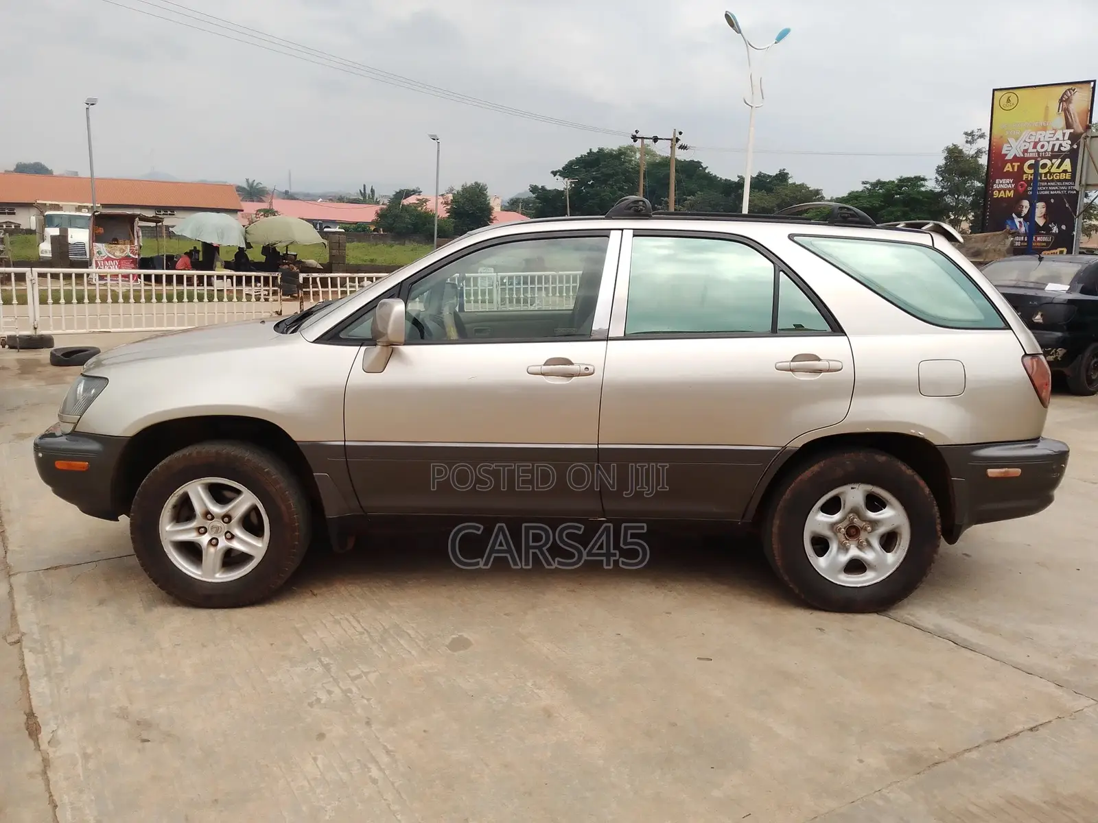 Lexus RX 300 4WD 2000 Gold