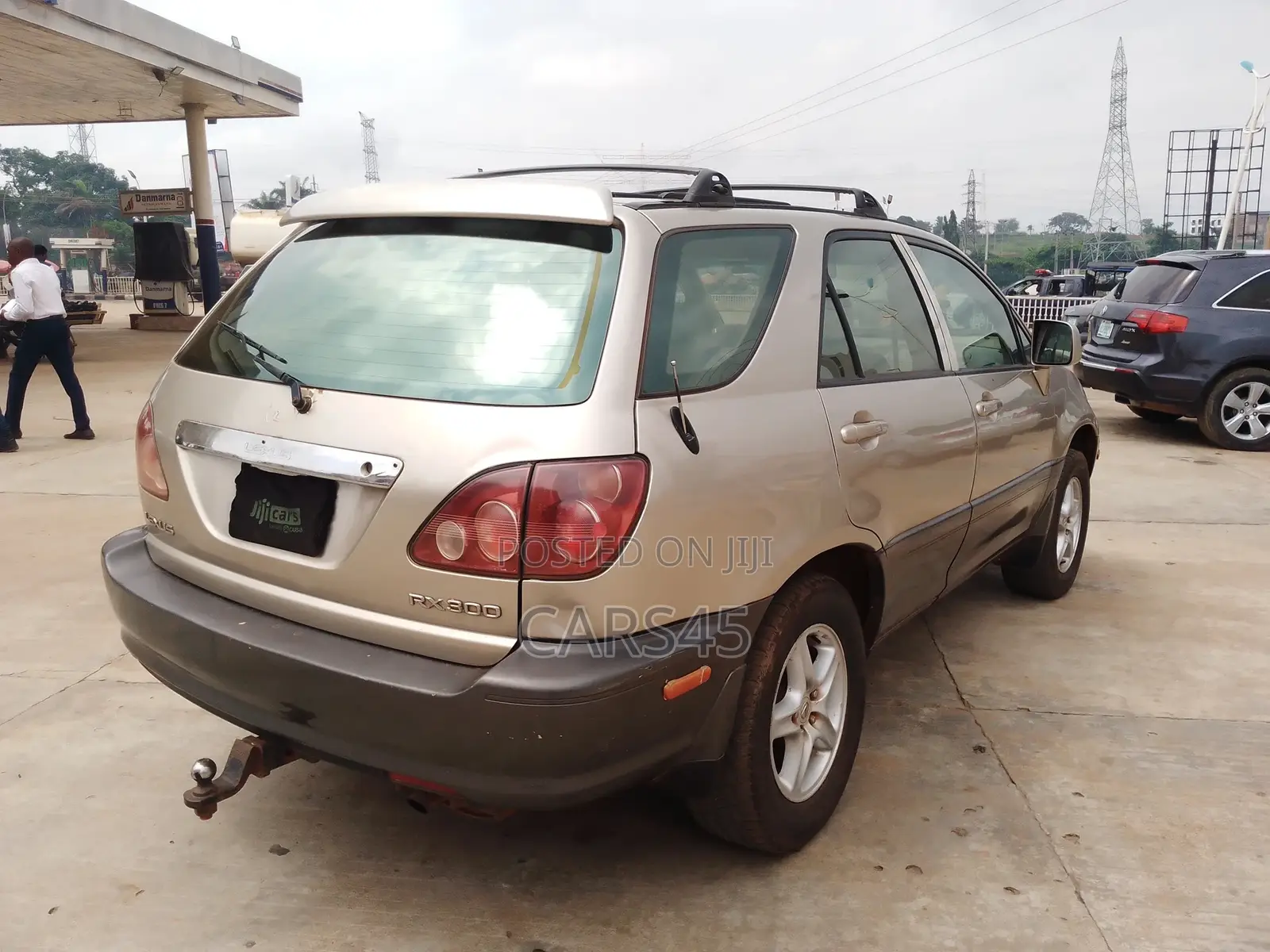 Lexus RX 300 4WD 2000 Gold