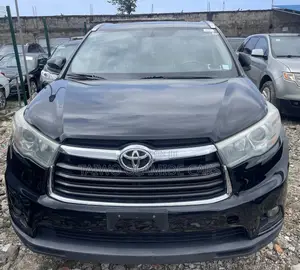 Toyota Highlander XLE 4dr SUV AWD (3.5L 6cyl 6A) 2015 Black