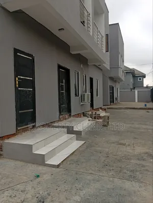 1bdrm Apartment in Omolewa Estate,, Obafemi-Owode for rent